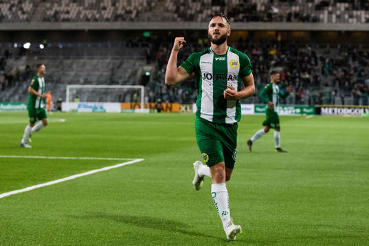 Hammarbys Mats Solheim jublar