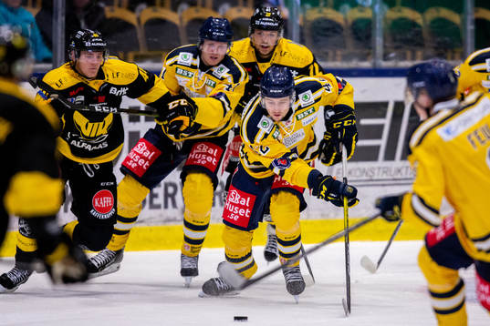 Södertäljes Emil Lind