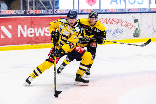 Södertäljes Bobbo Pettersson och Västerås Anthon