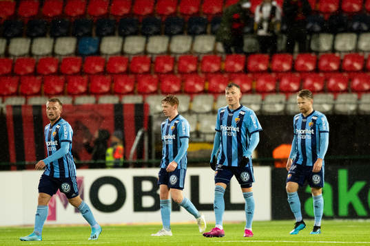 Djurgårdens Fredrik Ulvestad (m) deppar