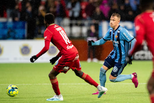 Djurgårdens Fredrik Ulvestad och Östersunds Blair Turgott