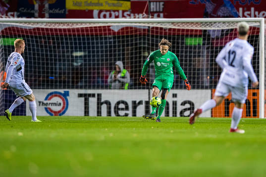 Helsingborgs målvakt Anders Lindegaard