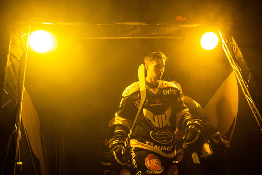 Västerås Jerome Gauthier Leduc innan  ishockeymatchen i
