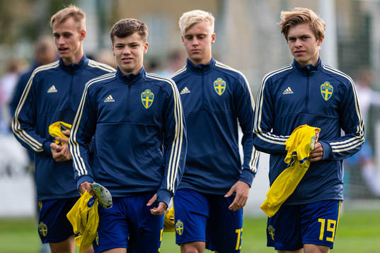 Sveriges Oscar Vilhelmsson, August Karlin, Ludvig