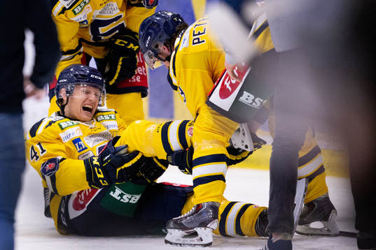 Södertäljes Alexander Falk med skada