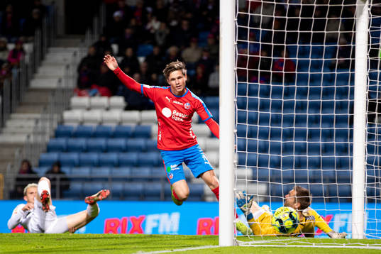 Helsingborgs Max Svensson jublar