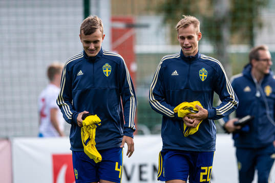 Sveriges Jesper Tolinsson och Oscar Vilhelmsson