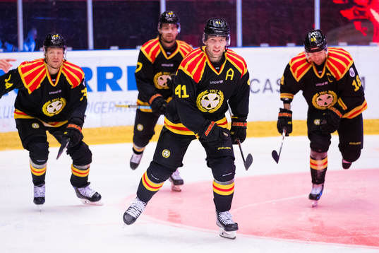Brynäs Greg Scott jublar