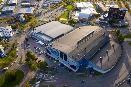 Drönarvy över Kinnarps Arena