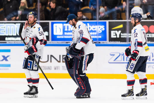Linköpings Anton Mylläri, målvakt Jonas Gustavsson och