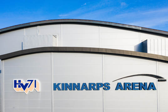 Drönarvy över Kinnarps Arena
