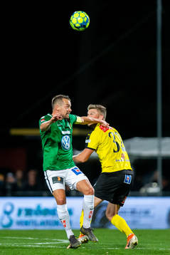 Jönköpings Fredric Fendrich och Mjällbys Erik Pärsson