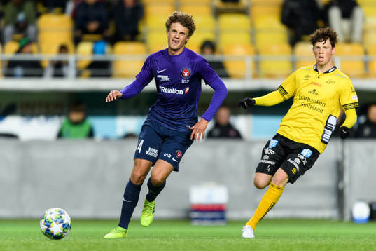 Midtjyllands Nicolas Madsen och Elfsborgs Jesper Sandberg