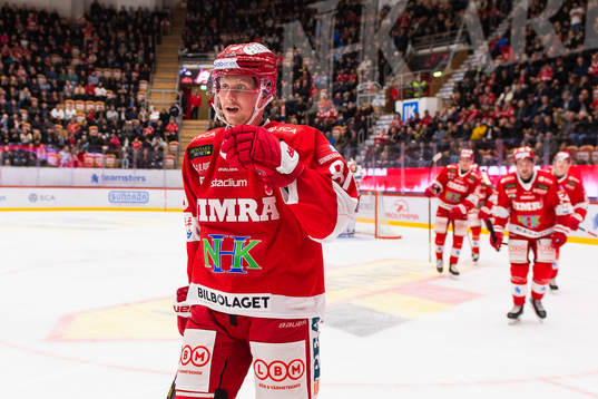 Timrås Jens Lööke jublar