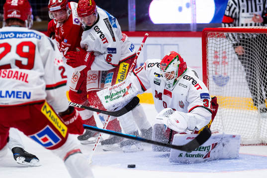 Modos målvakt Linus Lundin