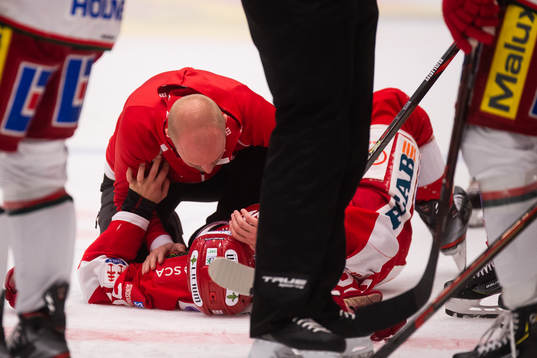 Timrås Morten Madsen ses om