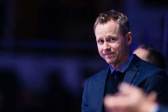 Djurgårdens tränare Robert Ohlsson innan ishockeymatchen