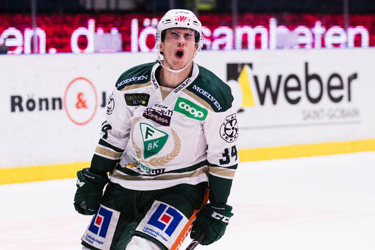 Färjestads Michael Lindqvist skriker