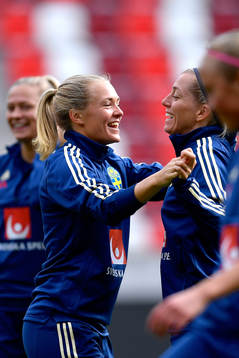 Magdalena Eriksson and Linda Sembrant of Sweden reacts