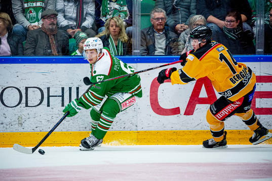Rögles Leon Bristedt och Luleås Jonas Berglund