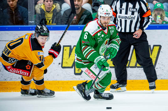 Rögles Craig Schira och Luleås Einar Emanuelsson