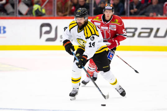 Brynäs Johan Alcén och Örebros Gustav Backström