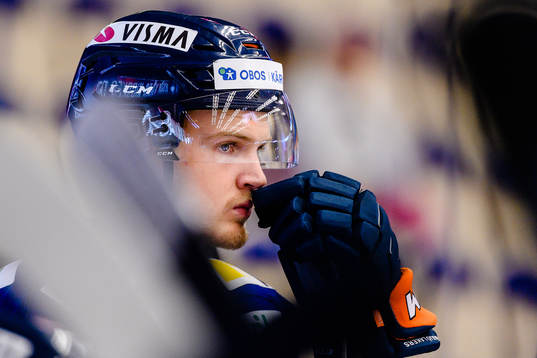 Växjös Linus Nässén deppar