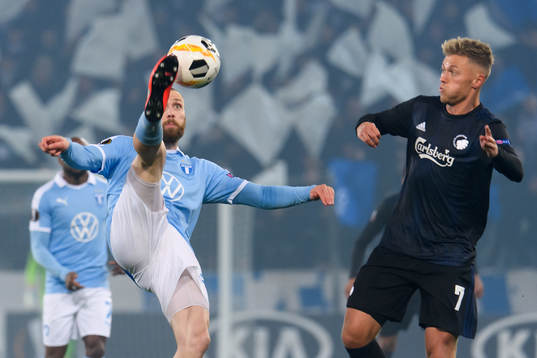 Jo Inge Berget of Malmö FF and Viktor Fischer of FC