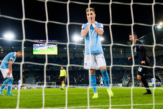 Sören Rieks and Rasmus Bengtsson of Malmö FF looks
