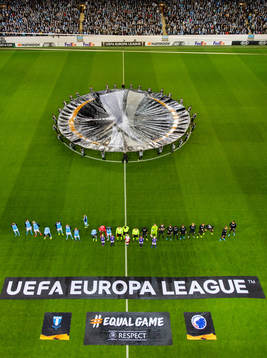 Teams line up