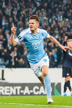 Markus Rosenberg of Malmö FF celebrates