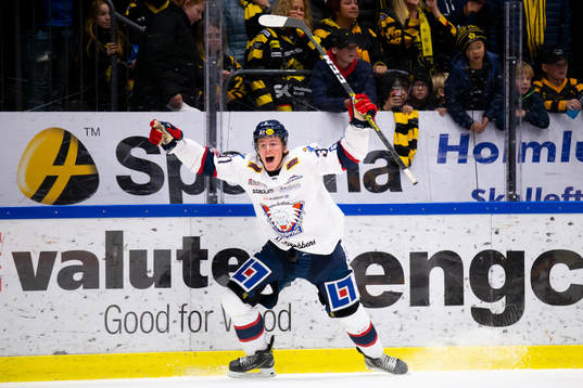 Linköpings Olle Lycksell jublar