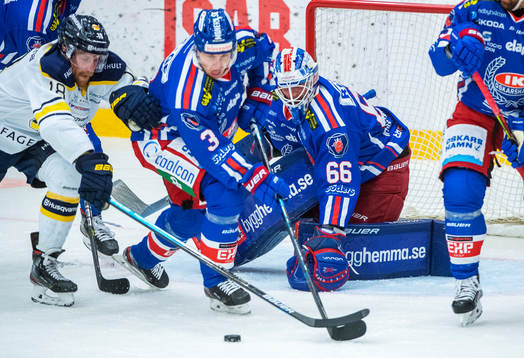Oskarshamns målvakt Tex Williamsson och Pontus Näsén