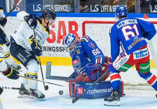 s Simon Önerud