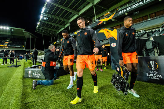 Steven Bergwijn and Nick Viergever of PSV Eindhoven