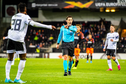 Halil Umut Meler, referee