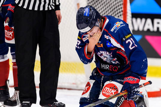 Halmstads Ludvig Nilsson har ont