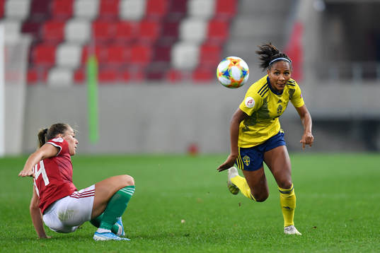 Madelen Janogy of Sweden vies against Evelin Mosdoczi of