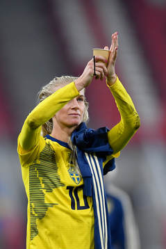 Sofia Jakobsson of Sweden reacts