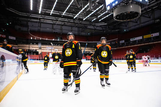 Brynäs Maja Nylén-Persson och Brynäs Andrea Cordoba