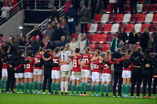 Hungarian's team reacts