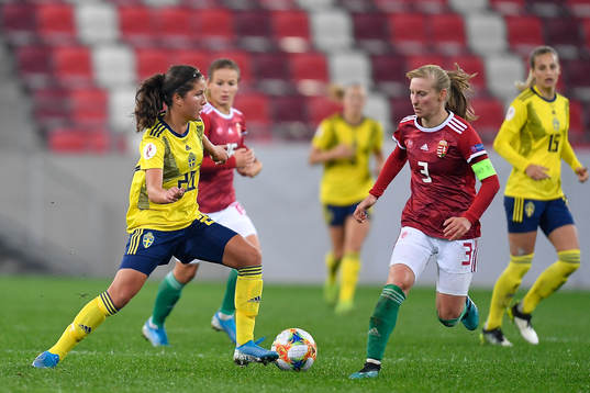 Loreta Kullashi of Sweden vies against Henrietta Csiszar of