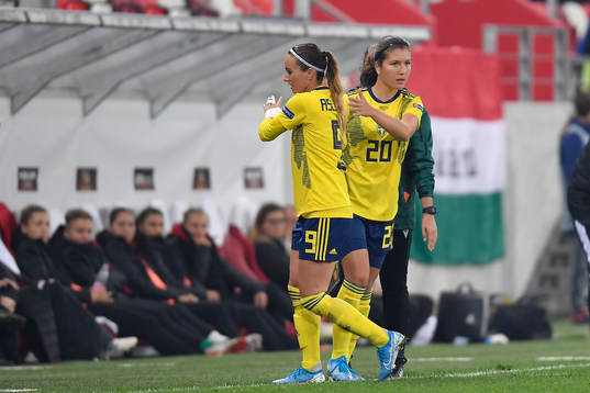 Loreta Kullashi of Sweden substitutes Kosovare Asllani of