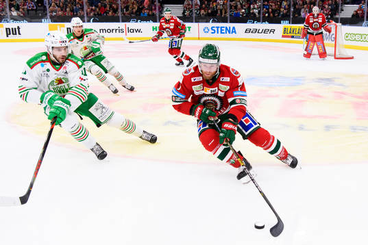 Rögles Mattias Sjögren och Frölundas Karl Stollery