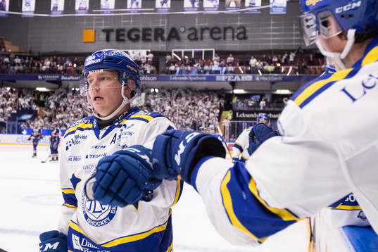 Leksands Patrik Zackrisson jublar