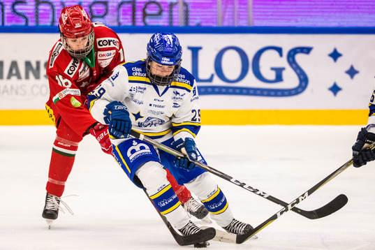 Leksands Moa Viklund och Modos Lore Baudrit
