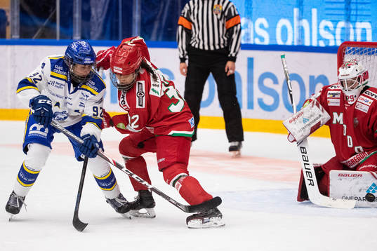 Leksands Betty Jouanny och Modos Annelie Zander