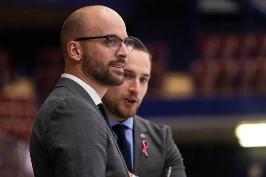 Modos tränare Björn Edlund