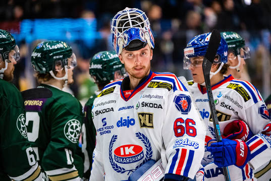 Oskarshamns målvakt Tex Williamsson deppar
