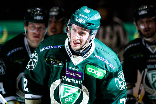 Färjestads Per Åslund jublar